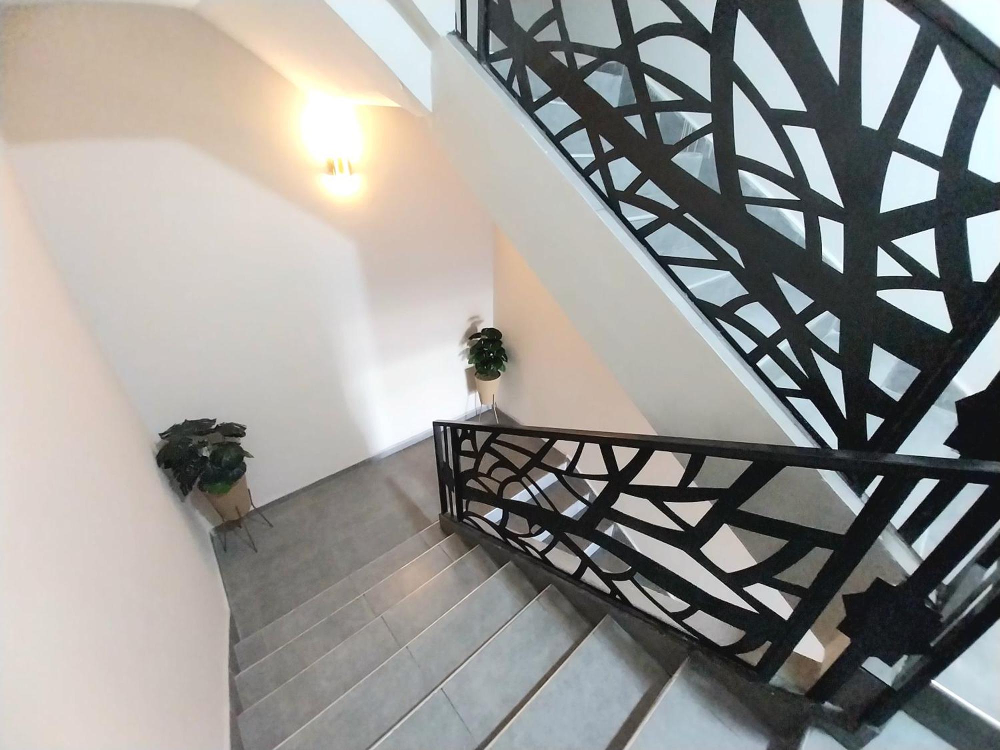 Cosy Appartement Proche De L'Aeroport Mohamed 5 Deroua المظهر الخارجي الصورة
